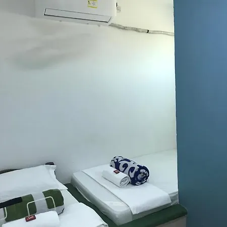 Hostal Sun *