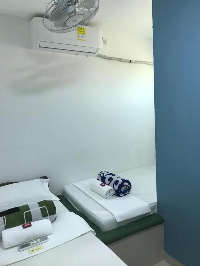 Hostel Sun *